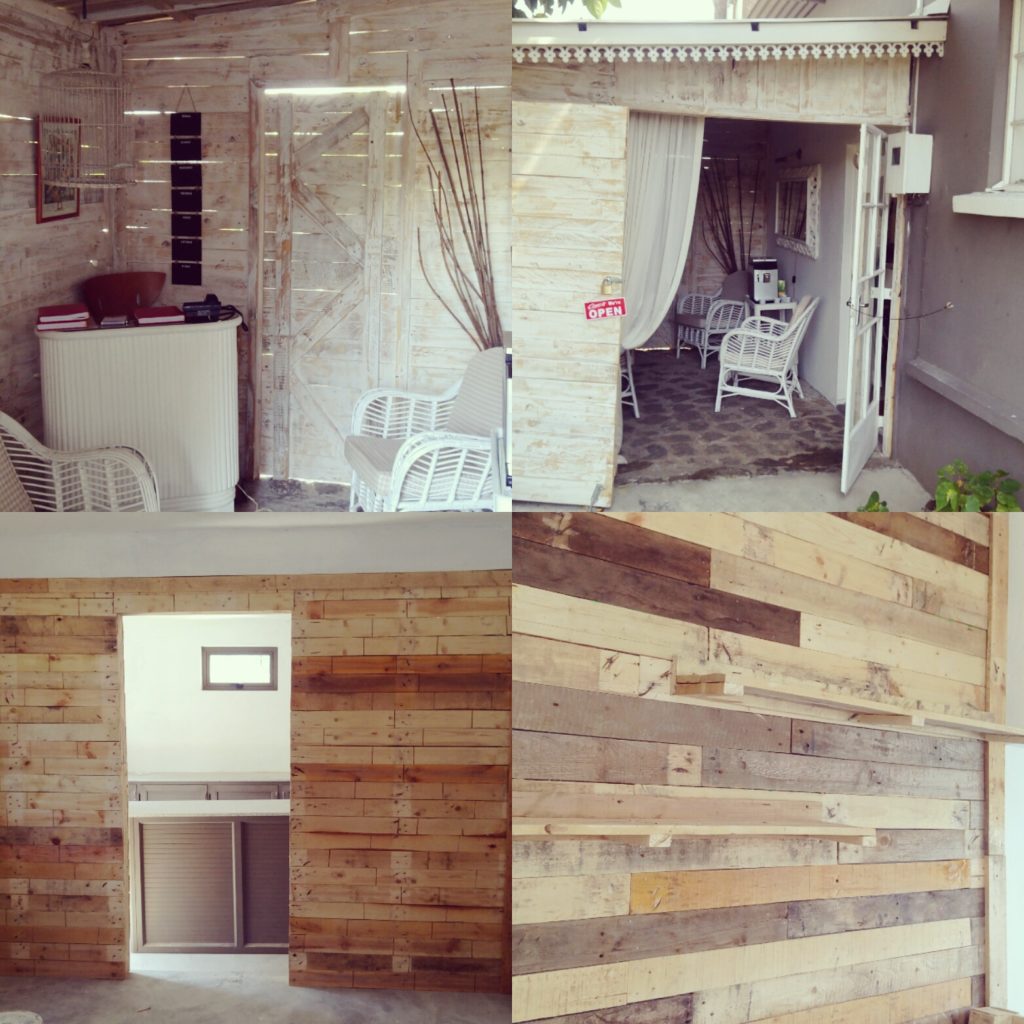 Mur en palettes et étagères - Rasta Chic